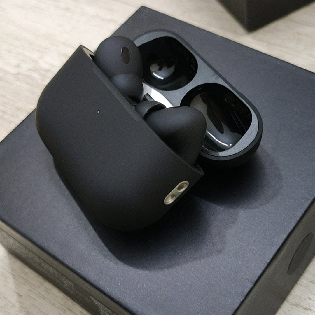 Aipods Pro 2nd Gen+ Free Data Cable Gift Allow To open - فارسل کول کر چک کرے آپنی تسلی کرے اس کے بعد پیسہ ادا کرے